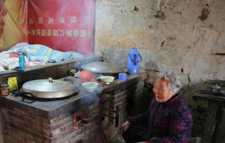  [看法]农村的土灶该不该拆掉？老农也提出了3点不同的看法！