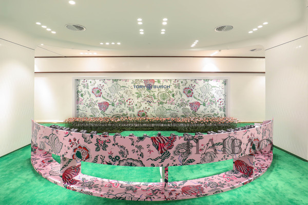 Tory Burch西安新光天地精品店盛大开幕