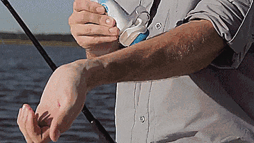 全身涂满防晒霜，你却说我的夏季护肤还漏了一步？