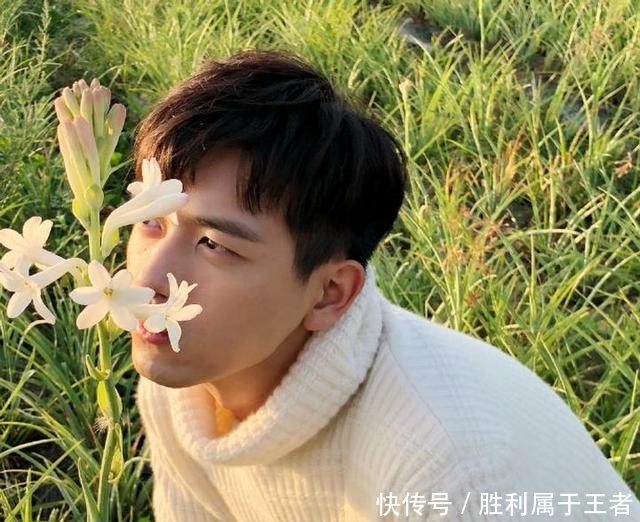 尼格买提帮化妆师追星李现