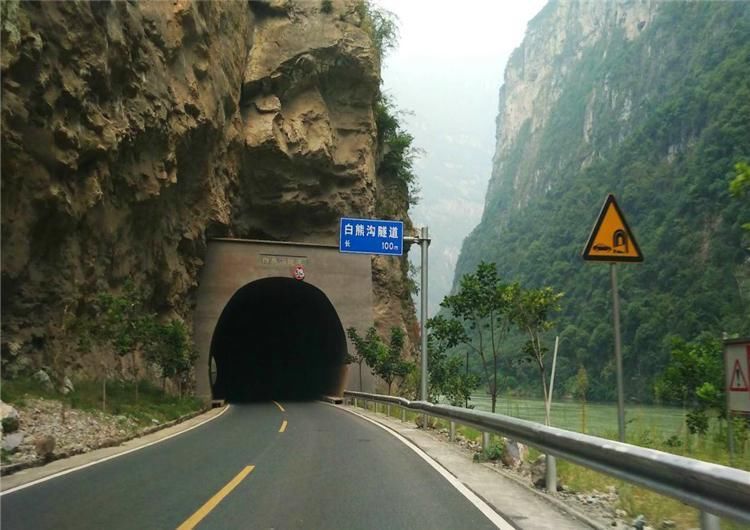 中国最“硬气”的景区，严禁任何外国人入内，中国游客全部免费