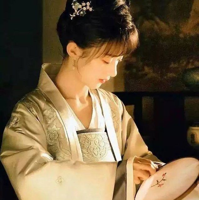 《知否知否》赵丽颖的九套衣服，第四套娇俏动人，第六套最美!