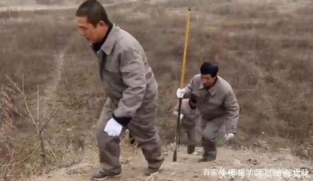 陕西农村庄稼荒废多年，专家赶来惊道这有地下工程，不得了