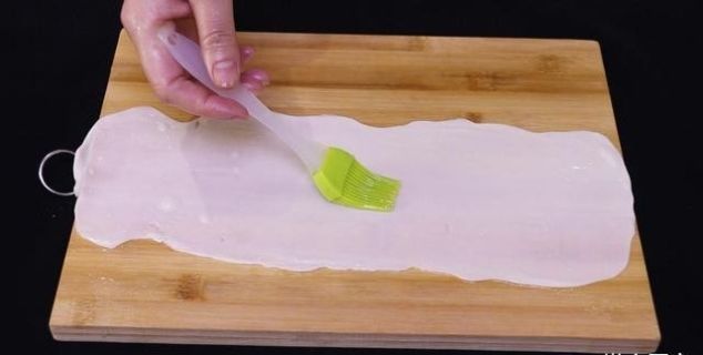 咬一口：宅在家教你做葱油饼, 咬一口酥掉渣, 我家三天两头吃