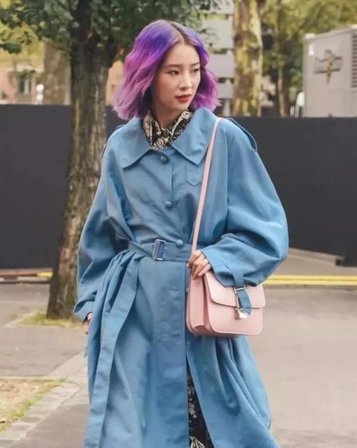  #小仙女萌#外套搭配短裙or连衣裙 开春服装流行趋势