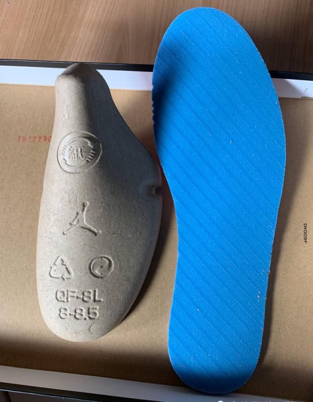  『麂皮』AJ1灰麂皮，开箱测评！