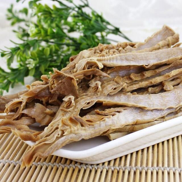 肚子鼓鼓像怀孕，平时多吃这6种“刮油”食物，抚平你的小肚腩