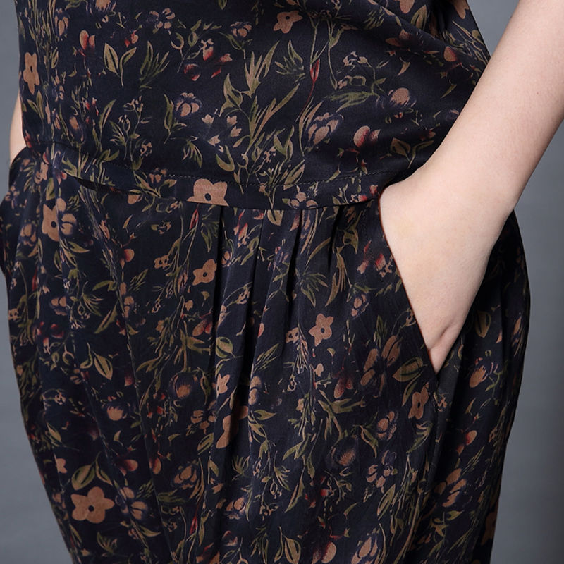 谁说妈妈装太土?下面几款衣服最适合40-50的女人，很好看