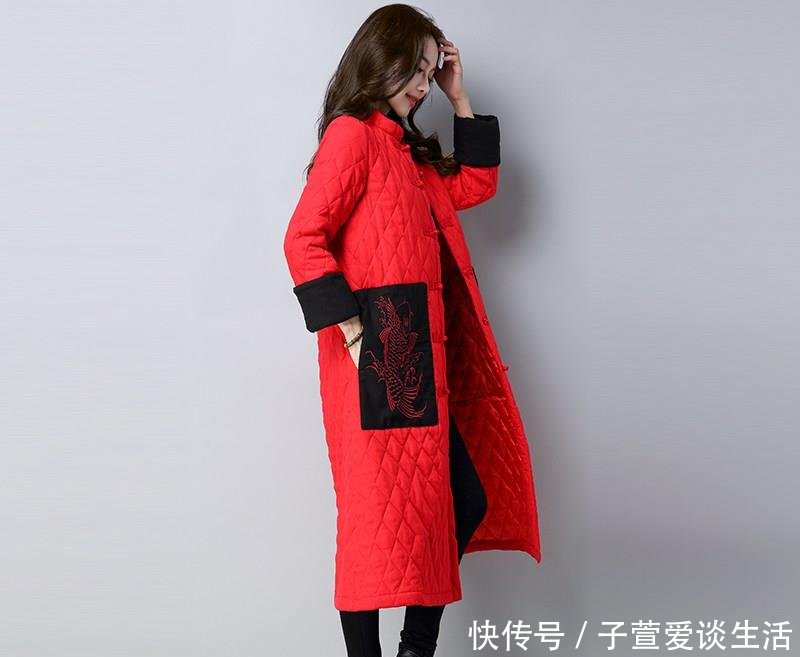  『民族风棉衣』奔四奔五女人别再穿羽绒服了，今年流行中国风棉服，贵气优雅
