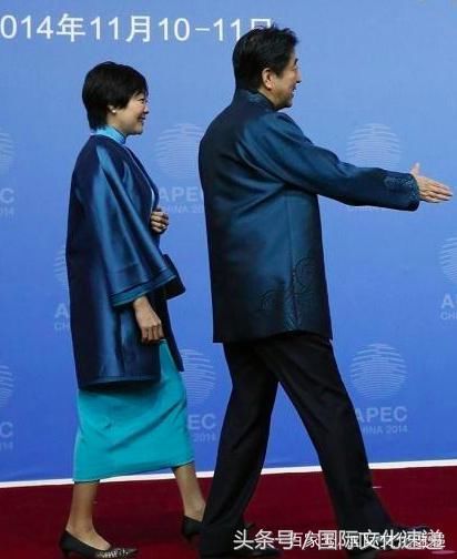 各国第一夫人穿旗袍：梅拉尼娅很大胆，全民女神英拉最出众