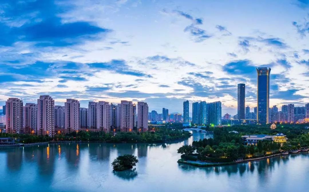 中国十大城市排名！结果大吃—惊！