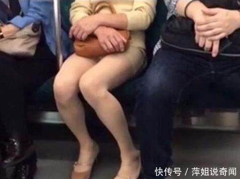 这个人身穿包臀裙坐地铁，看到上半身后，结果让人惊呆了