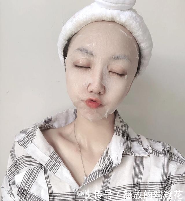  「不少」敷面膜四个正确做法，能让效果翻一倍，不少人都因为懒浪费了面膜