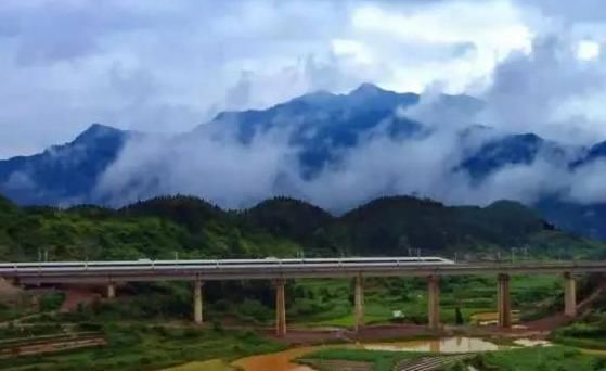  「一条」福建到广东将建一条高铁，设置11站，结束两城市无高铁