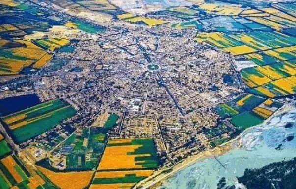全球最经典的两个城市规划建设,一个在我国,网友称是智慧的结晶