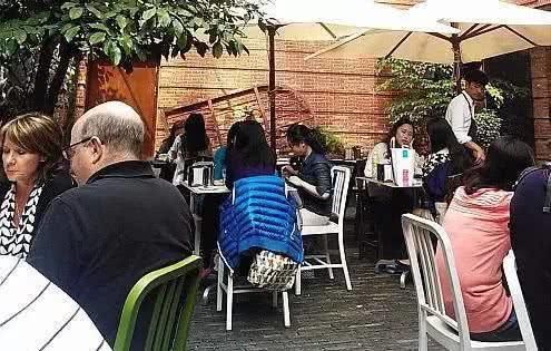  「喜欢」号称中国最没人情味城市，不仅喜欢AA制，亲兄弟还明算账