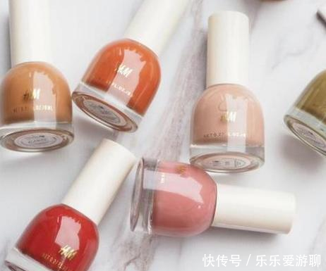  精致：显白又平价的夏日指甲油，随时随地“享受”精致美甲