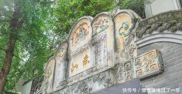  「当仁不让」成都美食数不尽，这两家当仁不让成为头牌