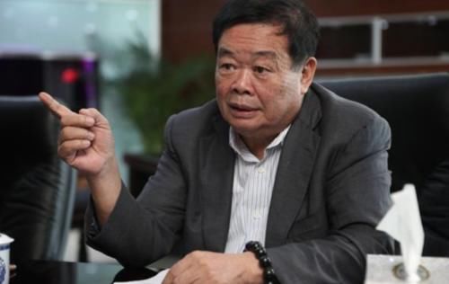  [低调]14年间豪捐20亿，曾高调成“首善”，现在却低调回老家种