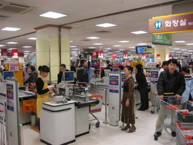 世界发展最快的国家，40年时间经济增长225倍，成经济超级大国