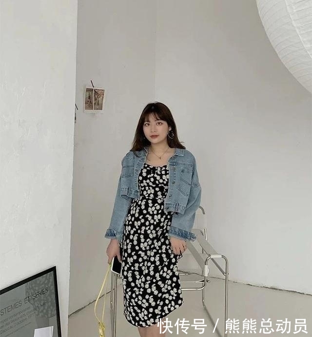  『显瘦』微胖女生穿搭要显瘦，这些简约休闲的时尚穿搭，或许是你的菜！