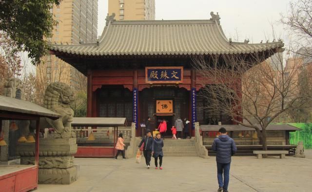 西安旅行日记：香火免费，寺内安详，大兴善寺值得一去