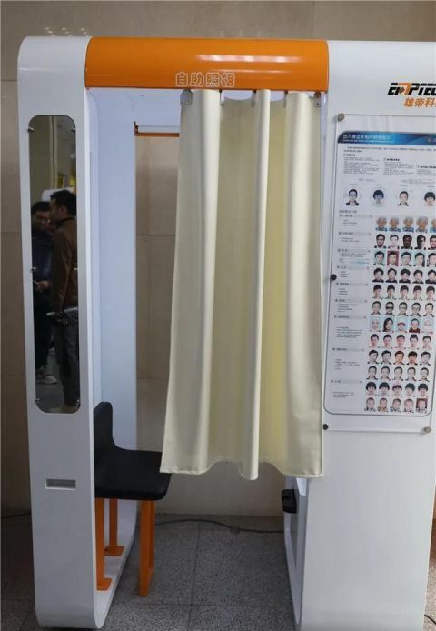  [全力]兰州公安出入境：全力做好“外防输入”，为百姓把好“出入关”