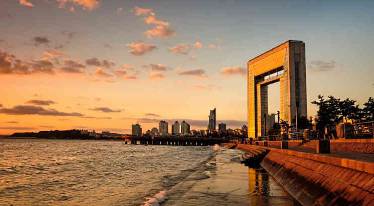  「威海」中国一座城市，干净得连日本人都啧啧称赞，国人在这里