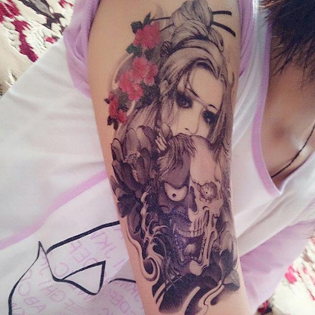 女人纹身不正经?大错特错!新式纹身简直让你大开眼界，清新文艺