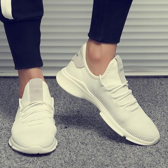 上班或聚会的男人，出门都穿这样的男鞋，从容大气没负担，贼帅气