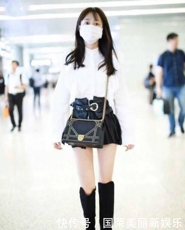  #拥有#既保暖又能瘦腿的长筒靴，你值得拥有！