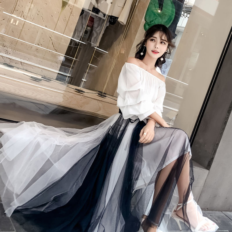 老婆去香港血拼，带了6套裙回来，搭配高跟鞋简直美呆了