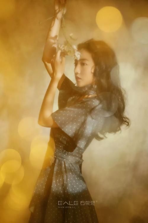 必收藏！百张女孩与花摄影作品！-右视觉十周年饕餮视觉盛宴。