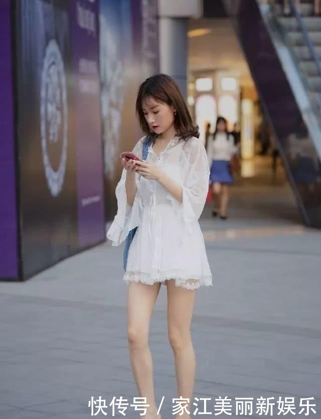 妙曼:气质漂亮美女穿衣搭配高跟鞋子,搭出妙曼的体态