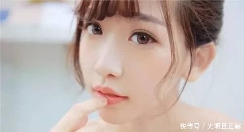 女生■脸上有这3个“特点”的女生,大胆把你的五官露出来,绝对的女神