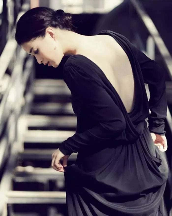 蒋欣竟然这么胖?你们都被她的穿衣术给骗了!