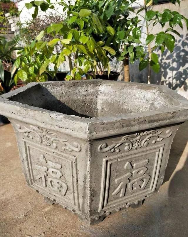  耐用@塑料花不耐用，动手做“水泥花盆”，放在客厅里，高端又大气