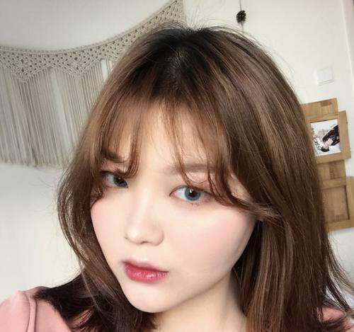 “网红”化完妆能有多大差别,几张图告诉你化妆等于“换头”,网友