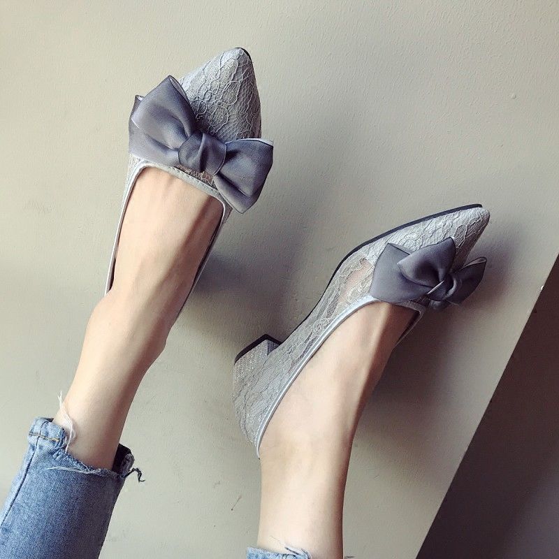 坐办公室的女人，尽量少穿凉鞋，寒气太重!穿这样的单鞋舒适好看