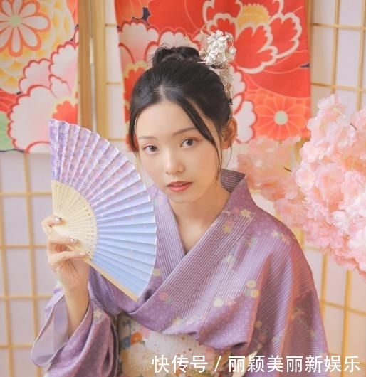  『再来看一看』太美! 小姐姐穿和服拍写真, 气场十足美丽面容不输给超模