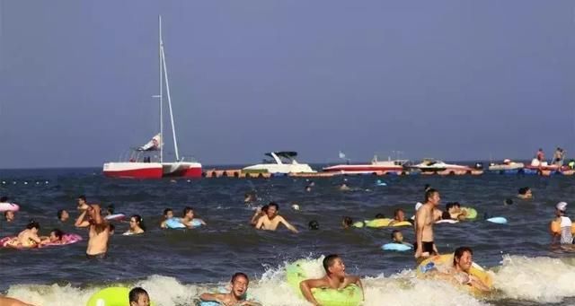 海上升明月，天涯共此时！来烟台海滨，赴一场斑斓的海岸之约！