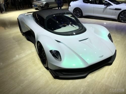  阿斯顿■阿斯顿·马丁Valhalla动力 搭3.0T V6发动机
