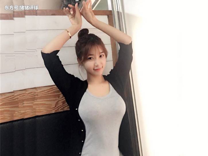 时尚辣妈坚持健身5年,衣服越变越小,身材越来越好!