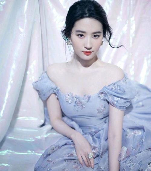 『 生图』刘亦菲仙,杨幂艳,赵丽颖美!郑爽鼻子下巴被热议,baby有黑眼圈