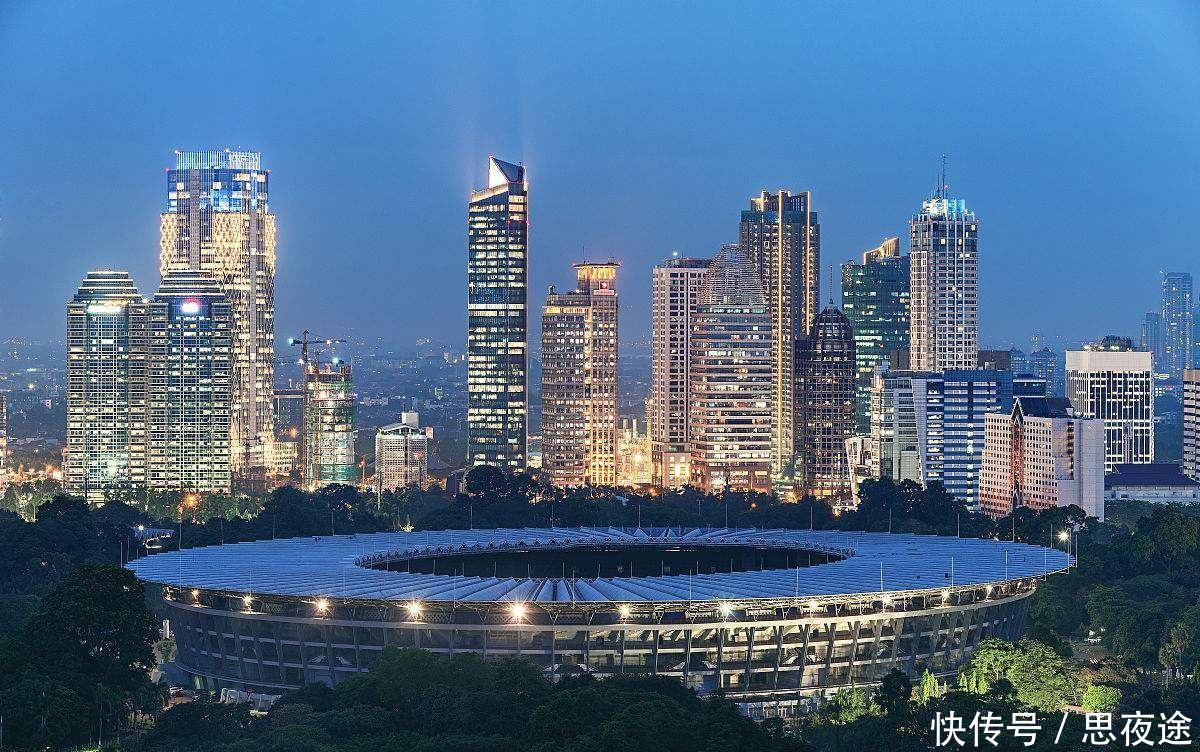 世界人口第四大国：人口2.64亿曾极度反华，如今第一条高铁中国造