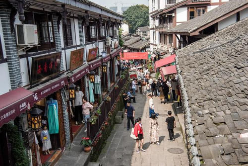 西南最受欢迎的古镇,就在重庆,4天超35万游客,大街小巷人山人