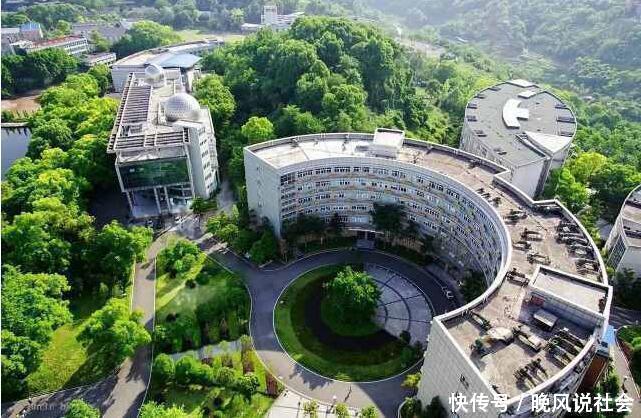 全国最好的大学是哪座大学 t01c97fa120d6f90ae1.jpg