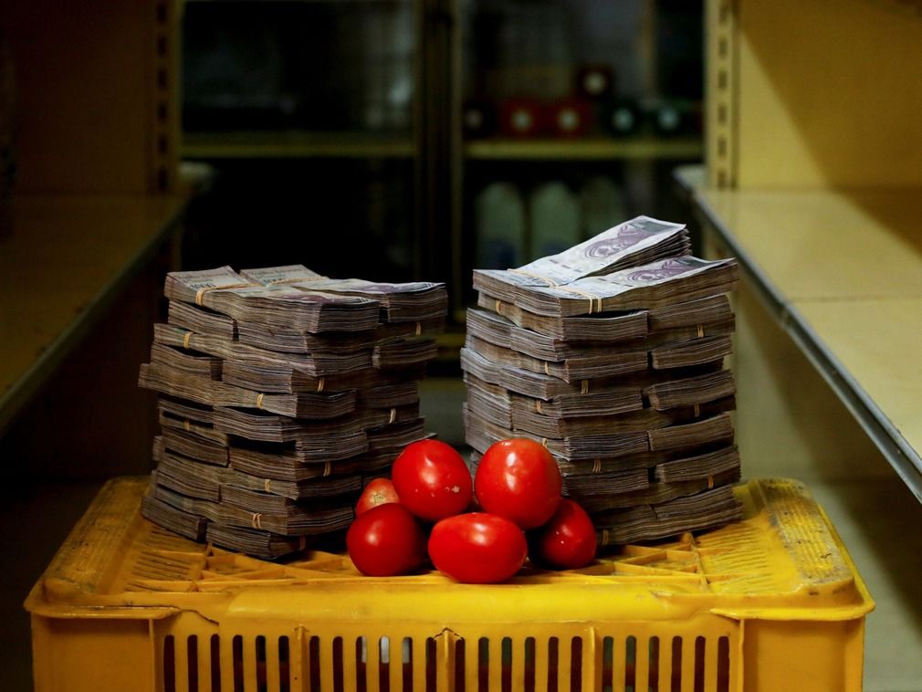 一只鸡价值上千万 通货膨胀下的委内瑞拉