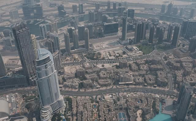 不是土豪,只是迪拜