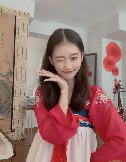  辨别■通过发型辨别渣女...这是什么沙雕啊？